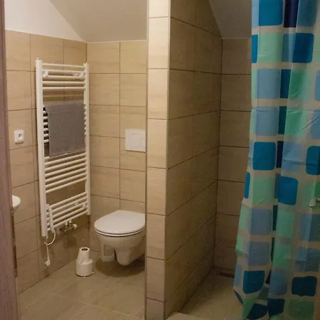 Usedlost U Rybnika Kır Evi *